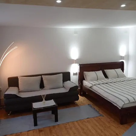 Meda Apartment Belgrado Esterno foto