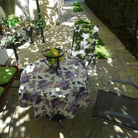 Meda Apartment Belgrado Esterno foto